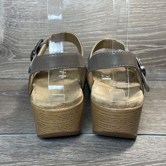 Dansko Laurie Taupe Leather Women's Sz 9/EU 39 Ankle Strap Alt Closure Sandals - Picture 4 of 11